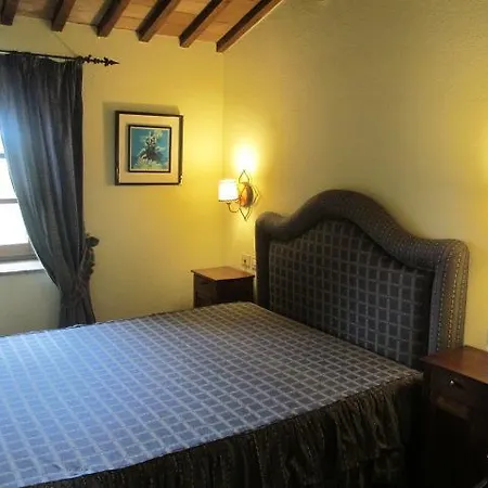 Residenza D'epoca Le Pisanelle בית הארחה