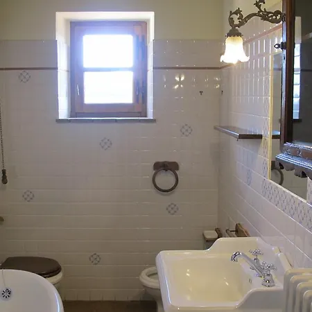 בית הארחה Residenza D'epoca Le Pisanelle מנצ'יאנו