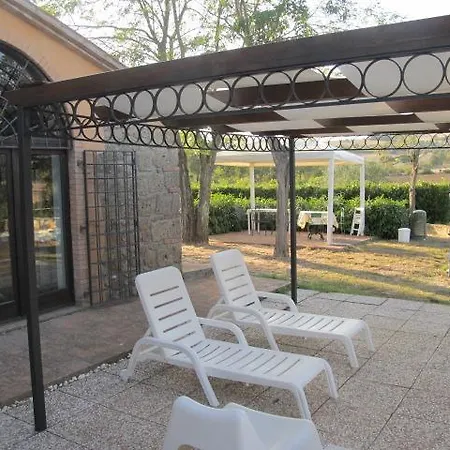 בית הארחה Residenza D'epoca Le Pisanelle מנצ'יאנו